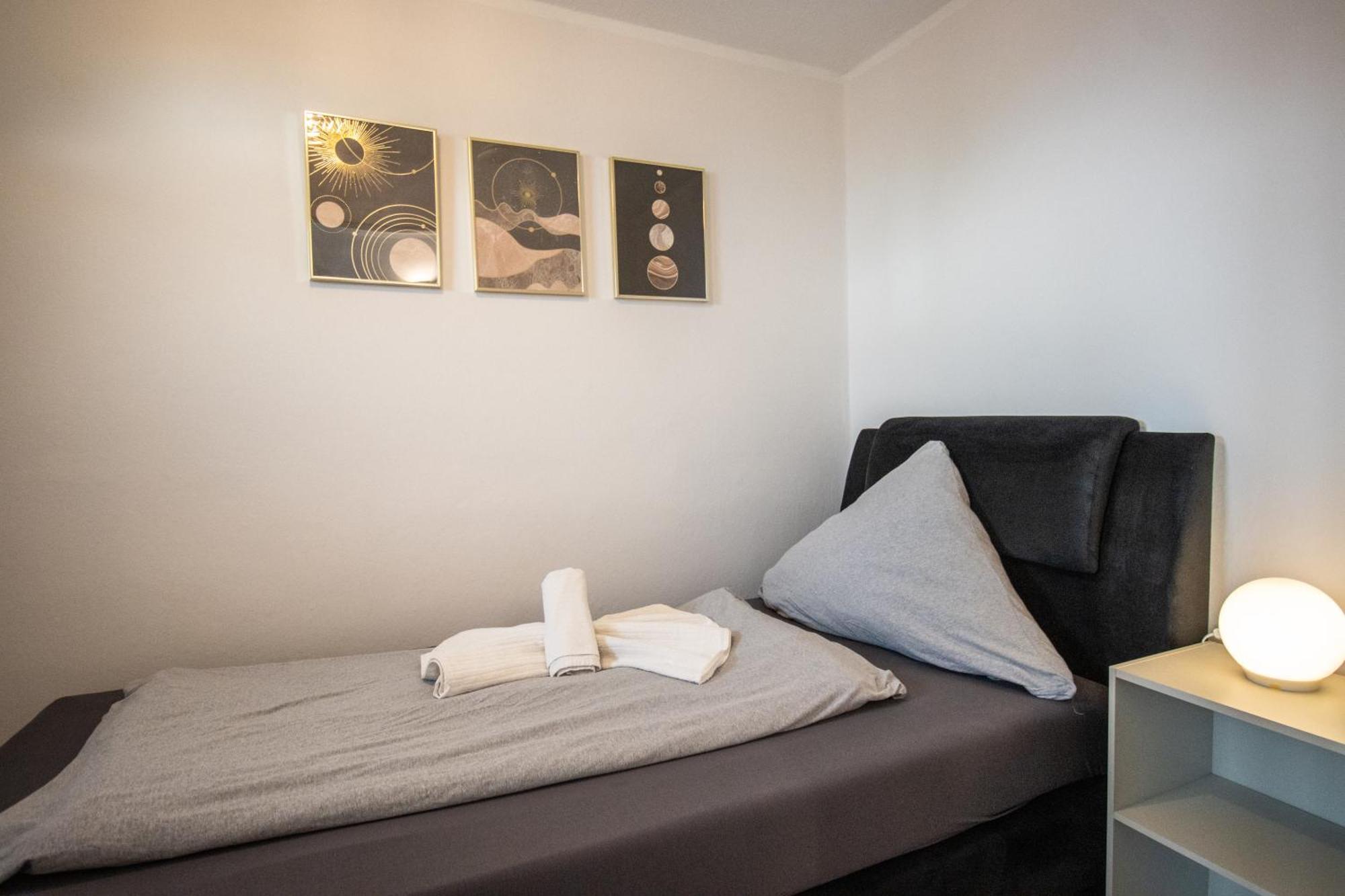 Messewohnung Fuer 5 Gaeste Mit Balkon Und Lift ฮันโนเวอร์ ภายนอก รูปภาพ
